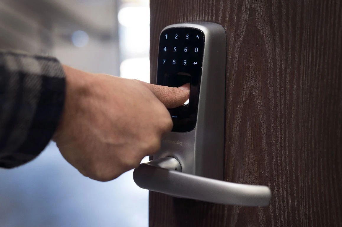 Biometric-Smart-Locks
